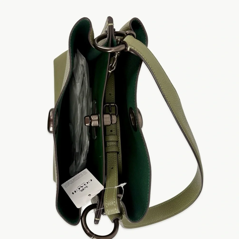 Coach Charlie Bucket 21 Crossbody Pebbled Leather Light Fern Green New Classic